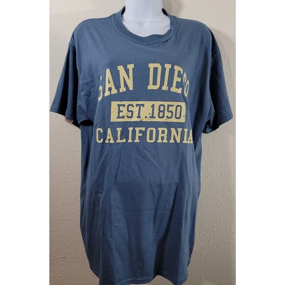 Gildan Blue San Diego California 1850 Graphic Shirt Large Lightweight Stretchy - Picture 1 of 5